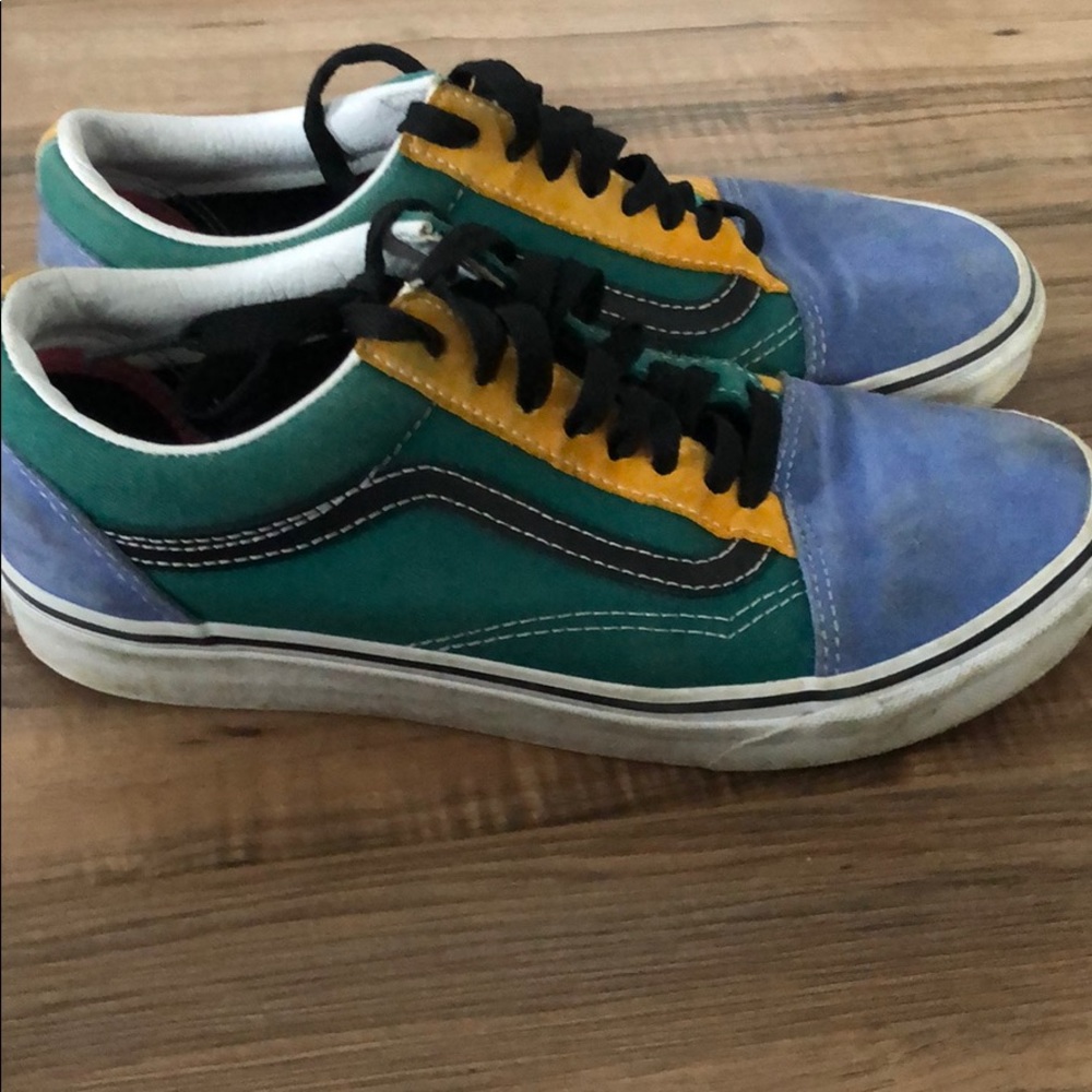 LACED BLUE YELLOW GREEN VANS